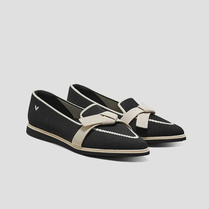 Water-Repellent Pointed-Toe Bow Loafers (Valentina）
