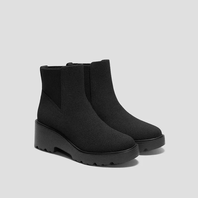 Round-Toe Chunky Platform Travel Boots (Everly)